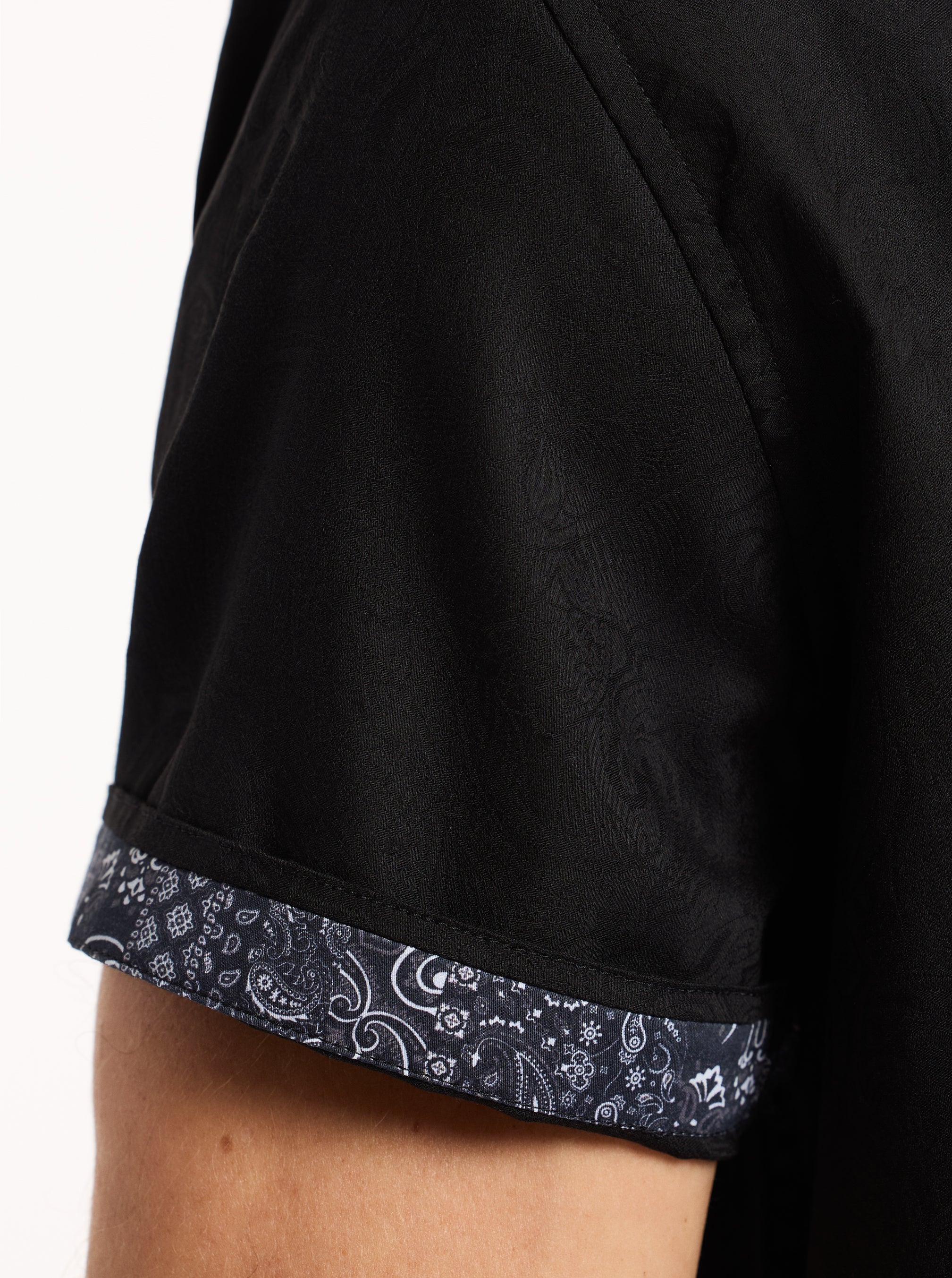 HUDSON SHORT SLEEVE BUTTON DOWN SHIRT - Image 4